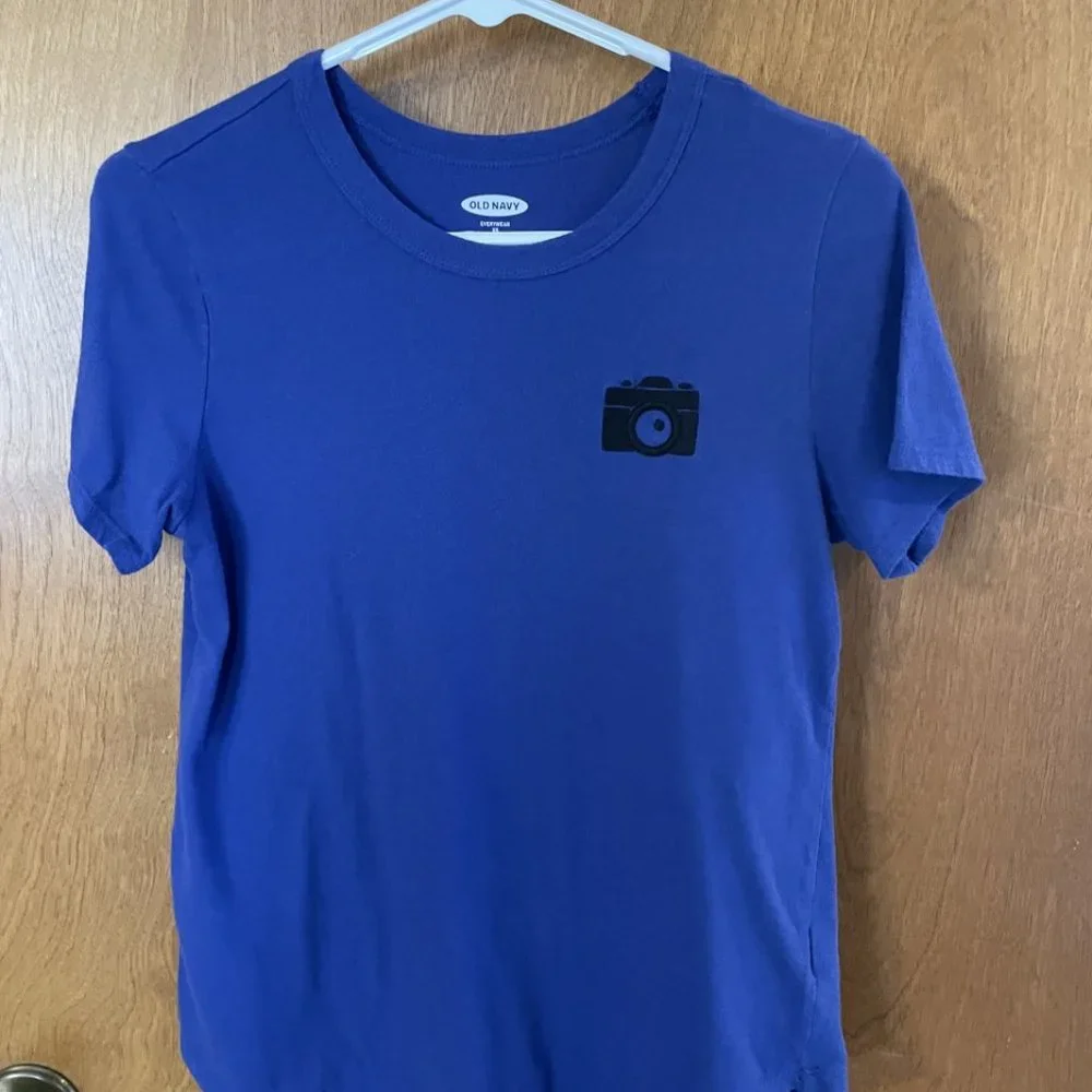 Set of 3 Old Navy Short Sleeve TShirts Top Women's Size XSmall Blue Yellow EUC - Picture 6 of 13